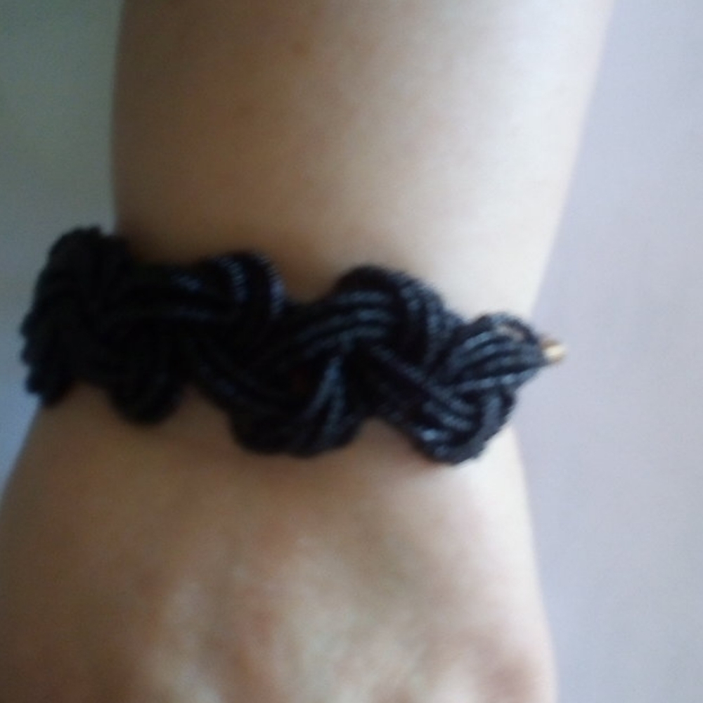 Black beaded Marisol bracelet